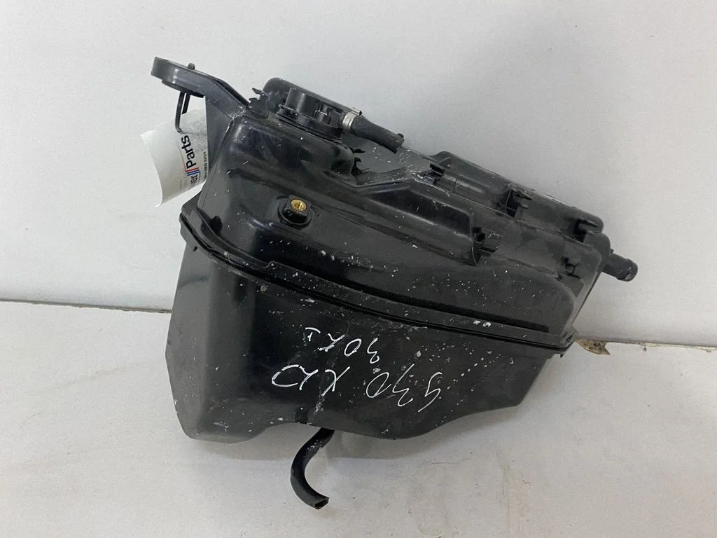 AdBlue liquid reservoir – BMW 5 Series G30 G31 G38 (2016-)