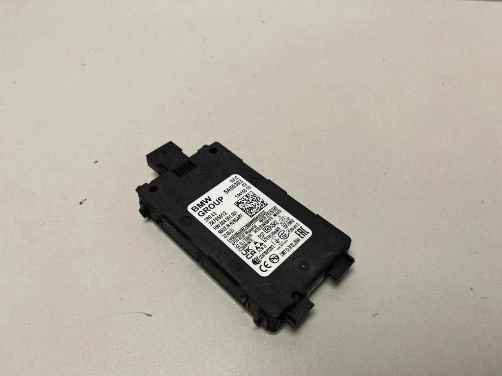 Aklās zonas modulis – BMW XM (2022-)