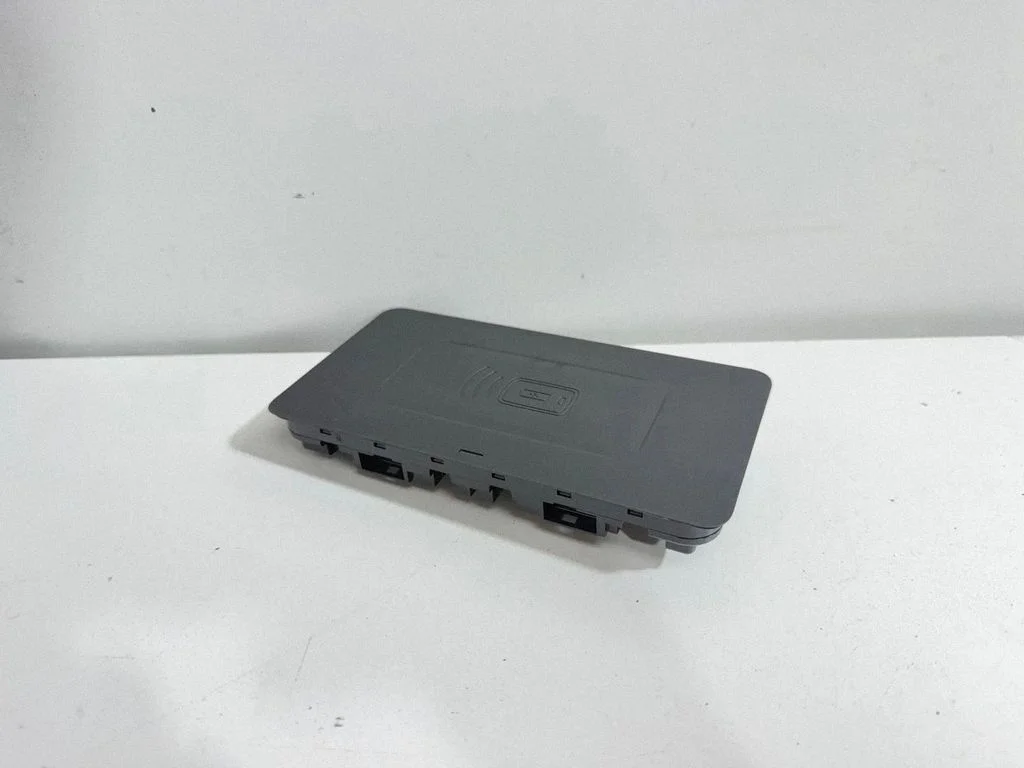 Wireless charging module 5A82C19 – BMW X7 G07 (2018-)