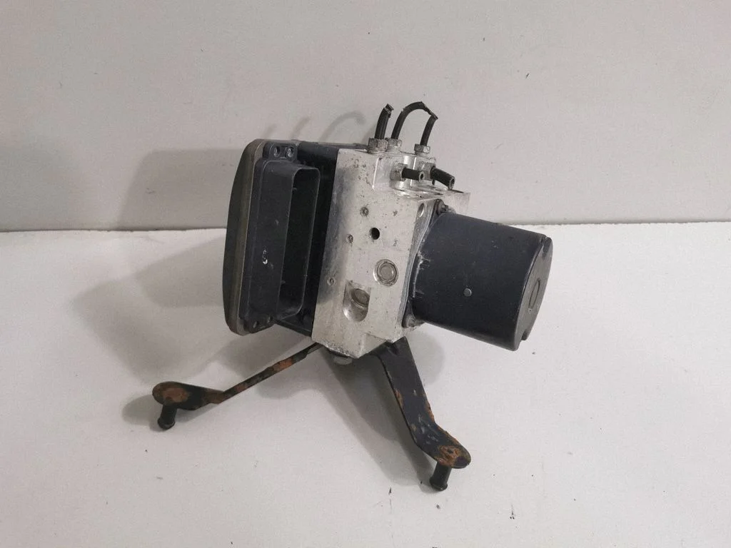 ABS block – BMW 5 Series E60 E61 (2004-2010)