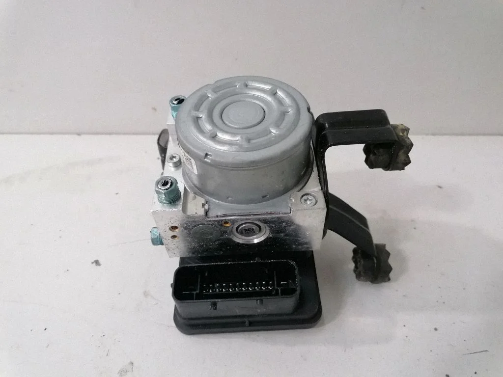 ABS block – BMW 4 Series F32 F33 (2013-2020)