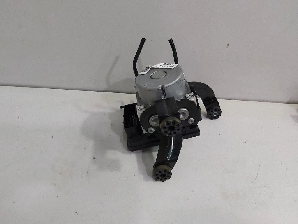 Pompa ABS 6875558