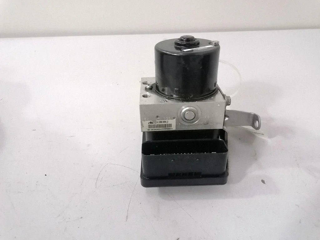 ABS block – BMW 3 Series E90 E91 (2005-2012)