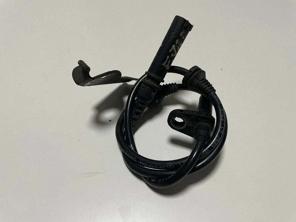 ABS brake wheel speed sensor – BMW X5 F15 (2013-2017)