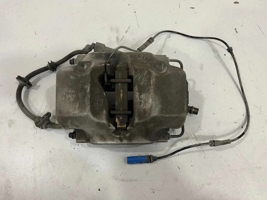 Front brake caliper – BMW 5 Series G30 G31 G38 (2016-)