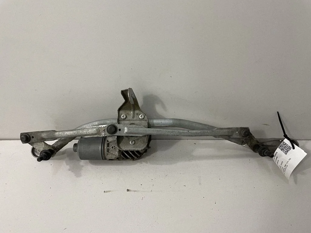 Front wiper linkage and motor – BMW 7 Series F01 F02 F03 F04 (2008-2016)