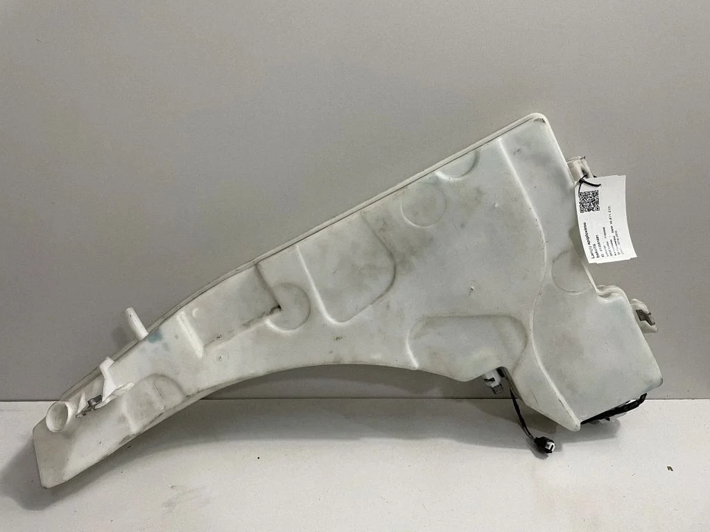 Windshield washer fluid reservoir/tank – BMW X6 E71 (2008-2014)