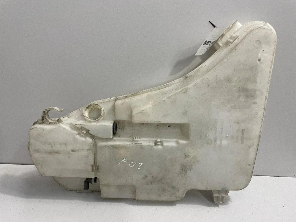 Windshield washer fluid reservoir/tank – BMW 5 Series GT F07 (2010-2017)