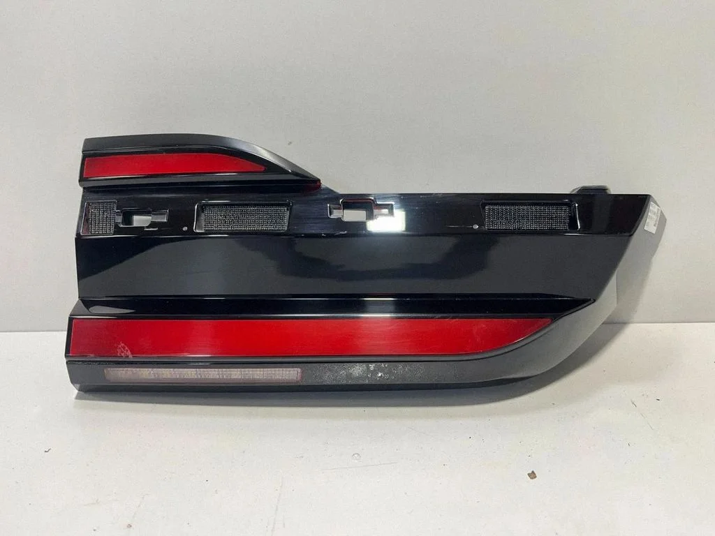 Tailgate rear/tail lights 9881357 – BMW X7 G07 (2018-)
