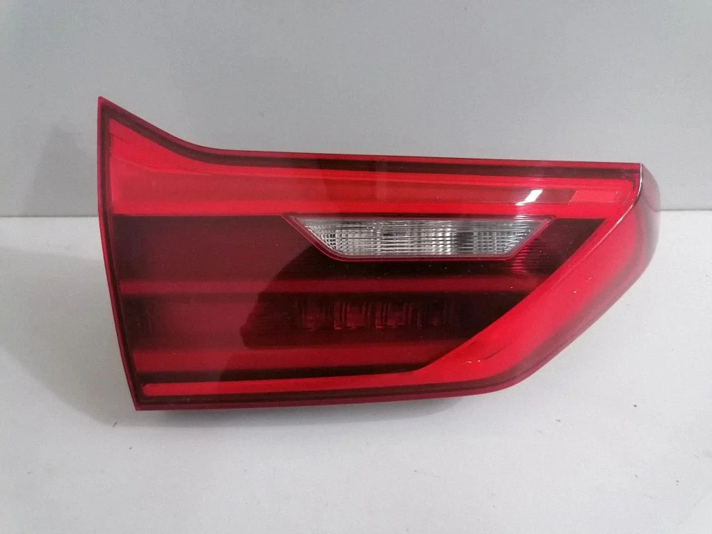 Tailgate rear/tail lights – BMW 5 Series G30 G31 G38 (2016-)