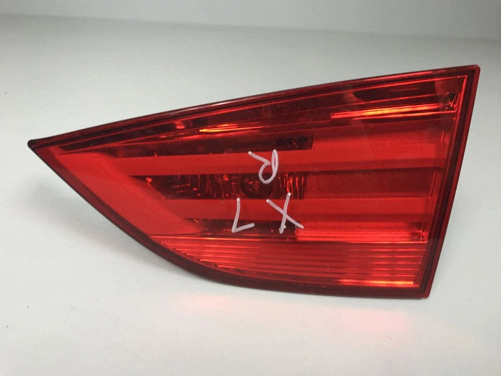 Tailgate rear/tail lights – BMW X1 E84 (2009-2015)