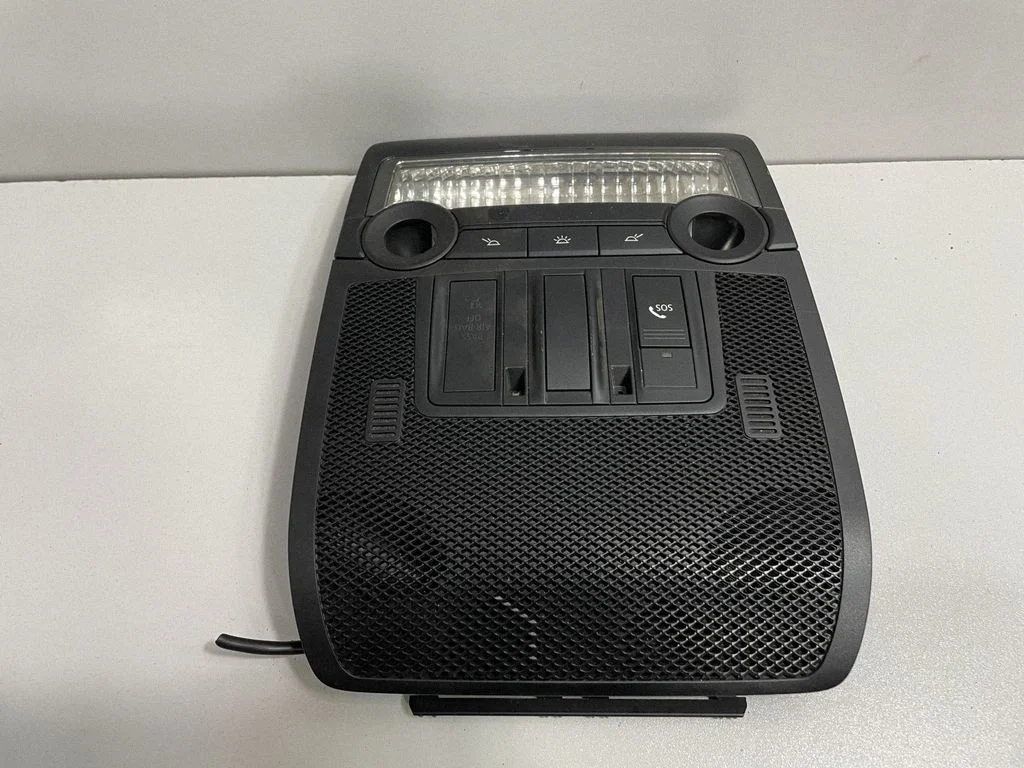 Esiistmete valgustustuli 1234567 – BMW X6 E71 (2008-2014)