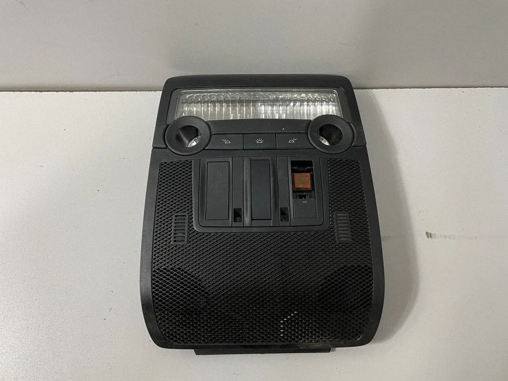 Front seat light – BMW X5 E70 (2006-2013)