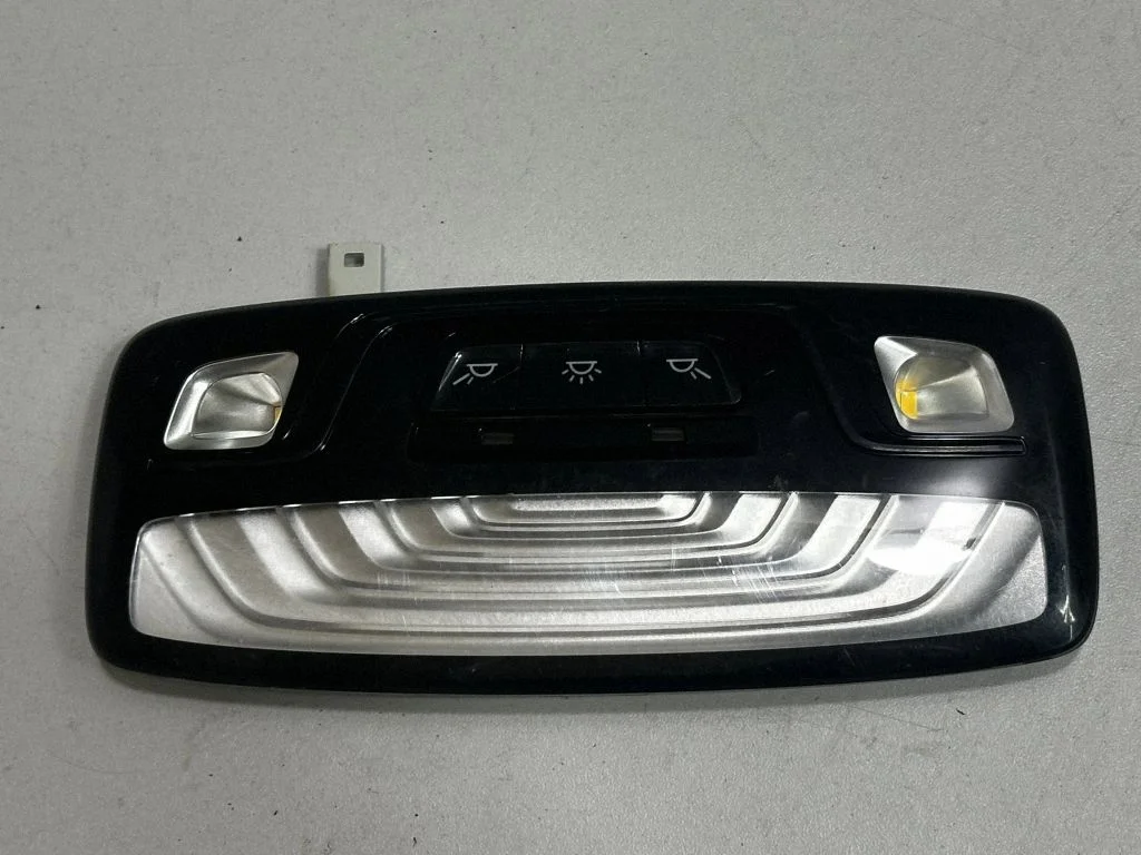 Esiistmete valgustustuli 5A3DE35 – BMW iX1 (2022-)