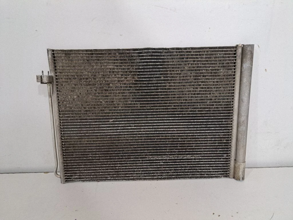 Gaisa kondicioniera dzesēšanas radiators (kondensators) – BMW X5 E70 (2006-2013)