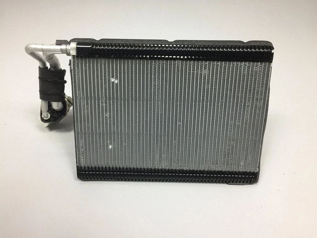 A/C cooling radiator (condenser) – BMW 3 Series F30 F35 F31 (2012-2018)