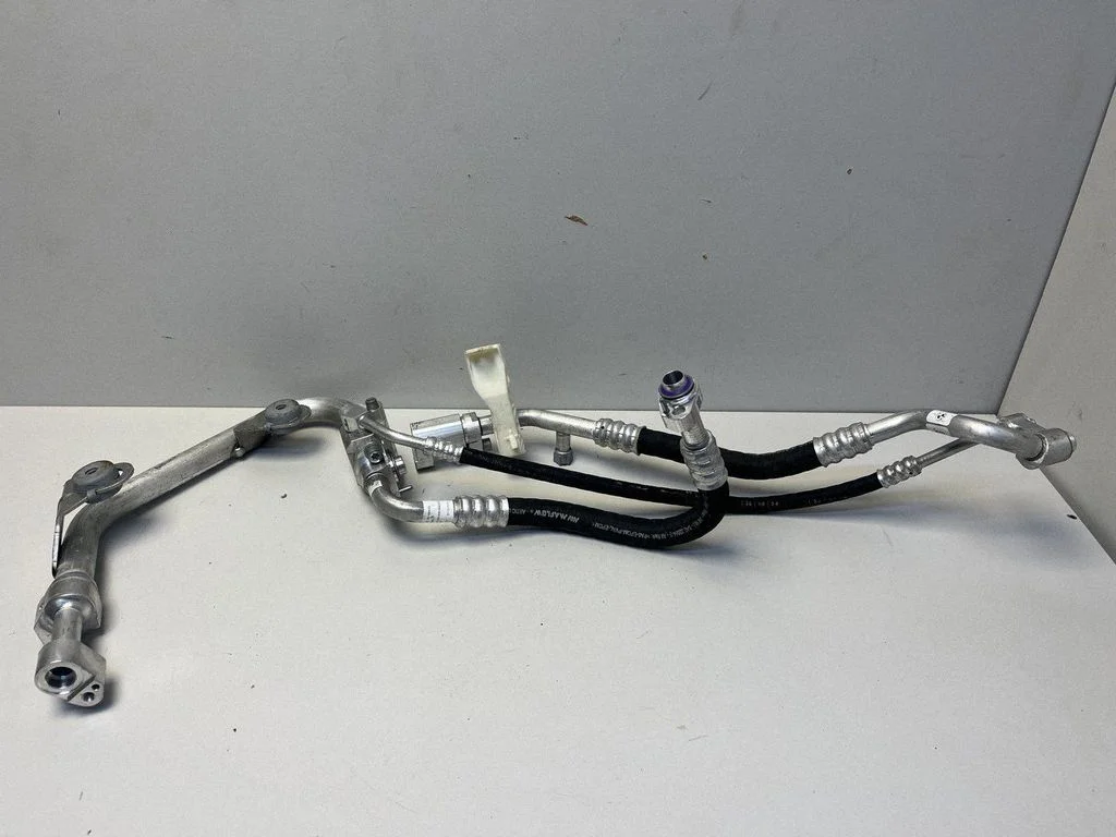 Air conditioning (A/C) pipe/hose 9474789