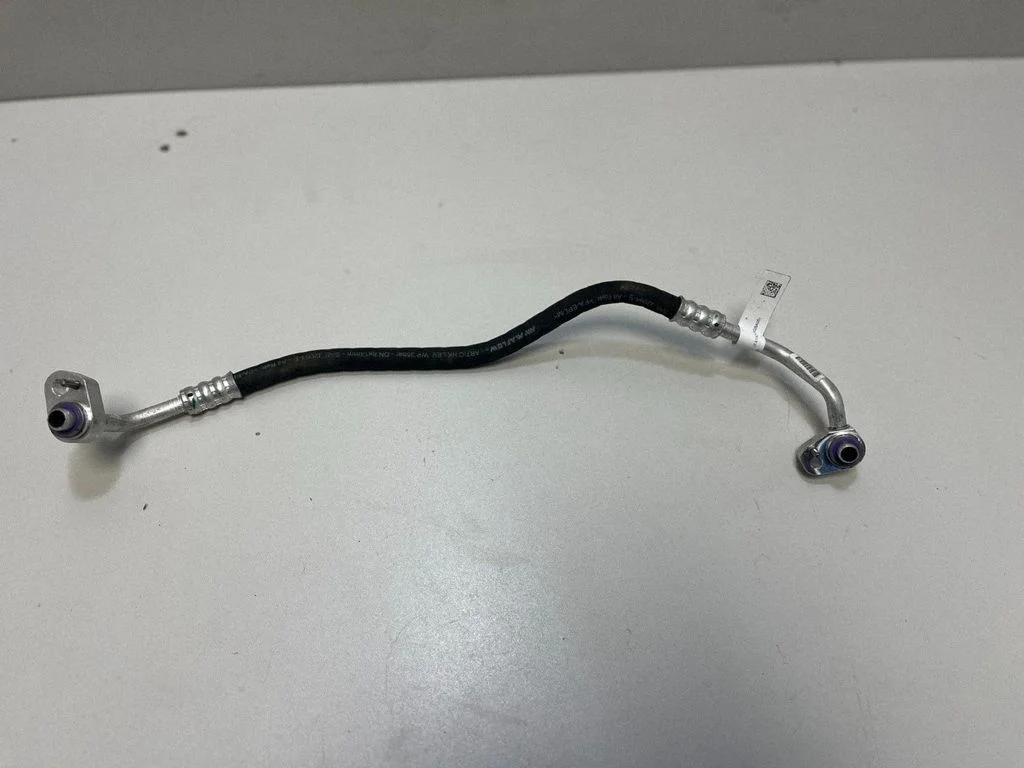 Air conditioning (A/C) pipe/hose 9474794