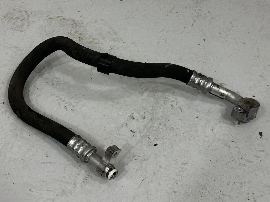 Kliimaseadme toru / voolik – BMW 4-seeria F32 F33 (2013-2020)