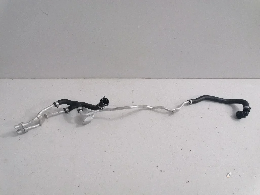 Air conditioning (A/C) pipe/hose – BMW 4 Series F32 F33 (2013-2020)