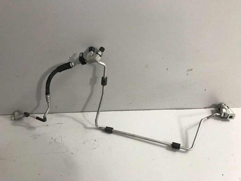 Air conditioning (A/C) pipe/hose – BMW 3 Series F30 F35 F31 (2012-2018)