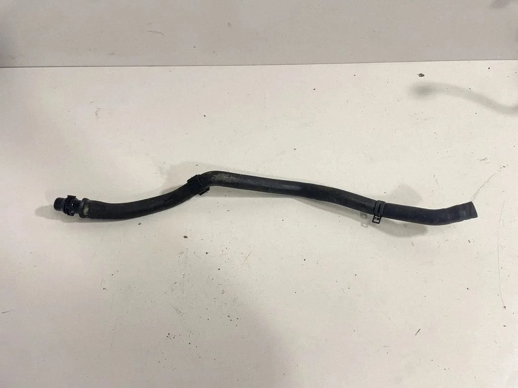 Mootori jahutusvedeliku toru / voolik – BMW 4-seeria F32 F33 (2013-2020)