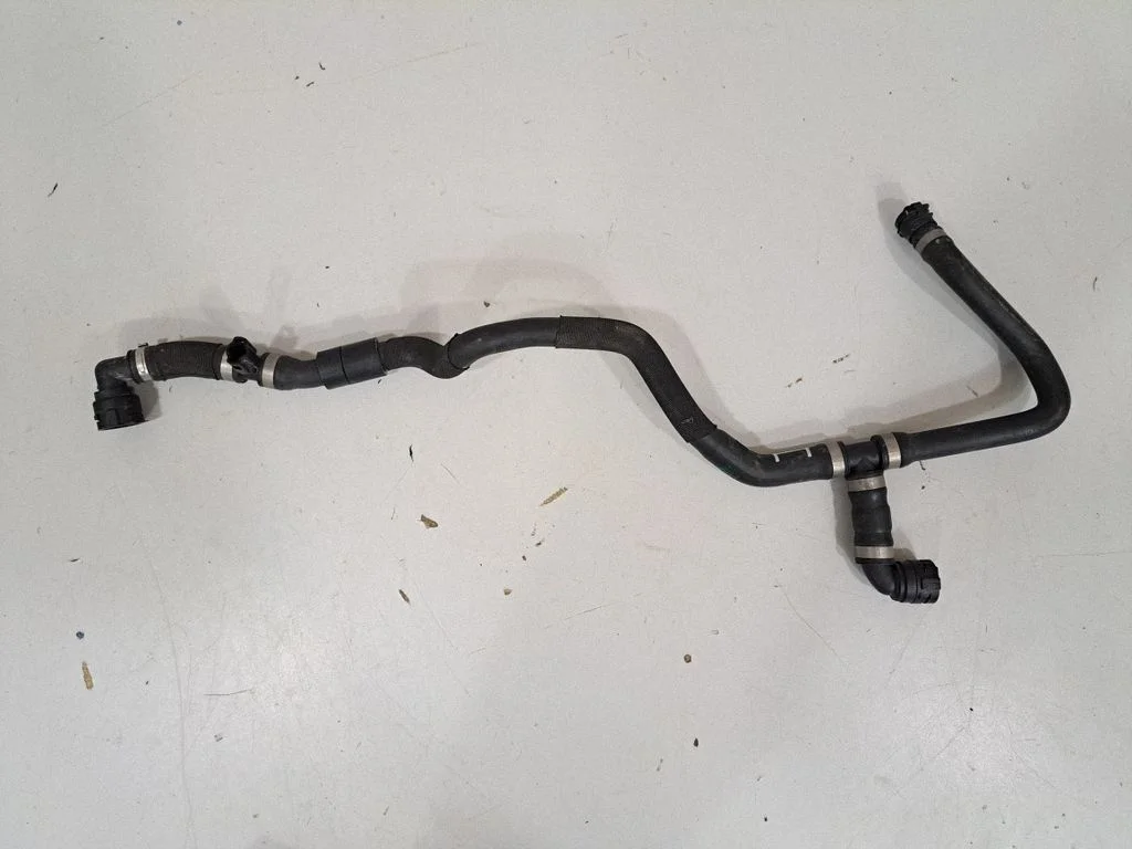 Engine coolant pipe/hose – BMW XM (2022-)