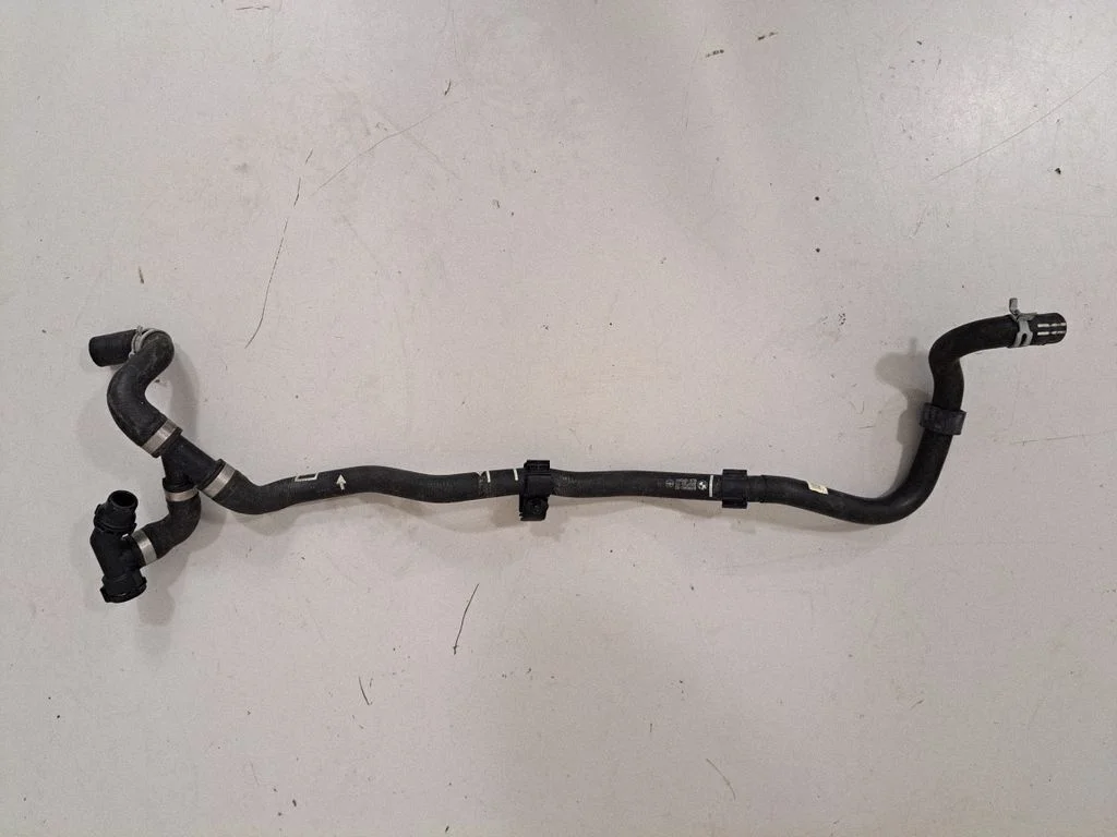Engine coolant pipe/hose – BMW 3 Series G20 G21 (2019-)