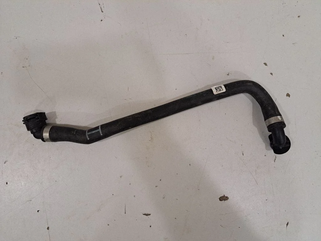 Engine coolant pipe/hose – BMW 3 Series G20 G21 (2019-)