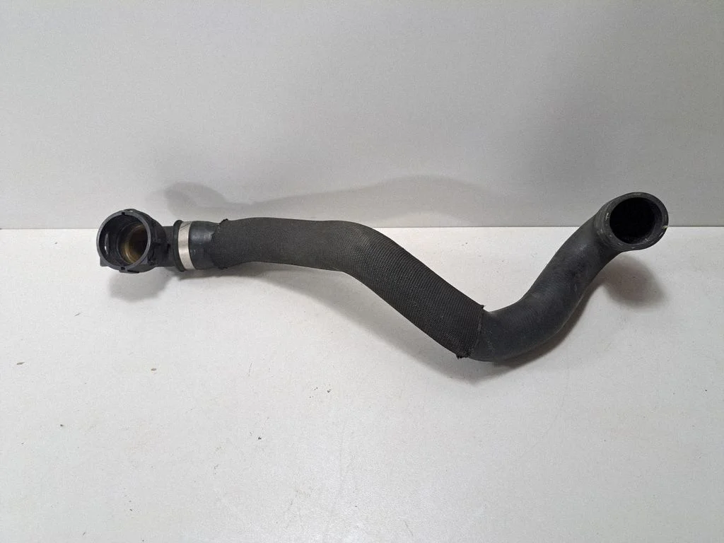 Engine coolant pipe/hose – BMW 6 Series F12 F13 (2010-2018)