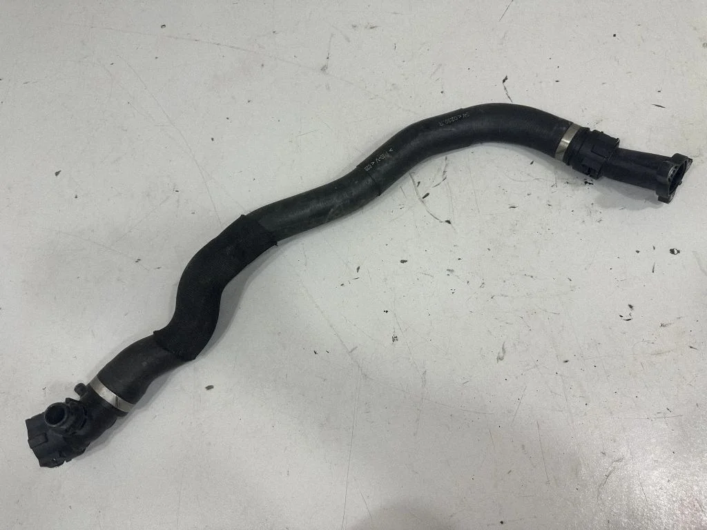 Mootori jahutusvedeliku toru / voolik – BMW 4-seeria F32 F33 (2013-2020)