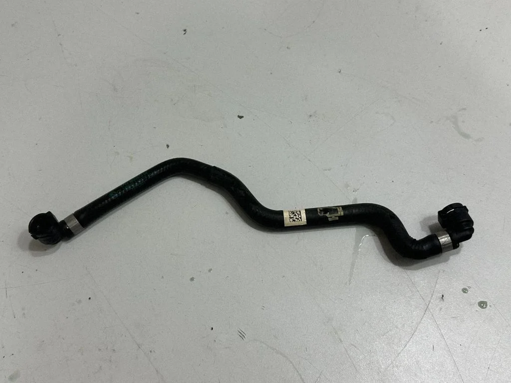 Engine coolant pipe/hose – BMW 3 Series F30 F35 F31 (2012-2018)