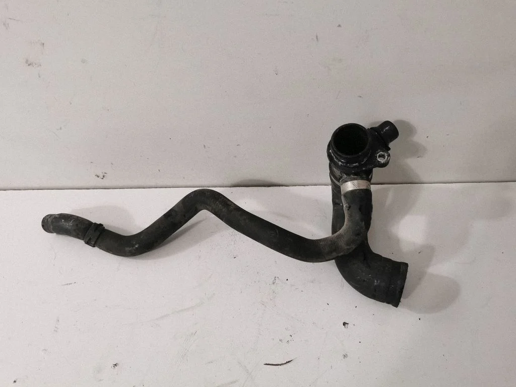 Przewody układu chłodzenia silnika – BMW Seria 3 F30 F35 F31 (2012-2018)