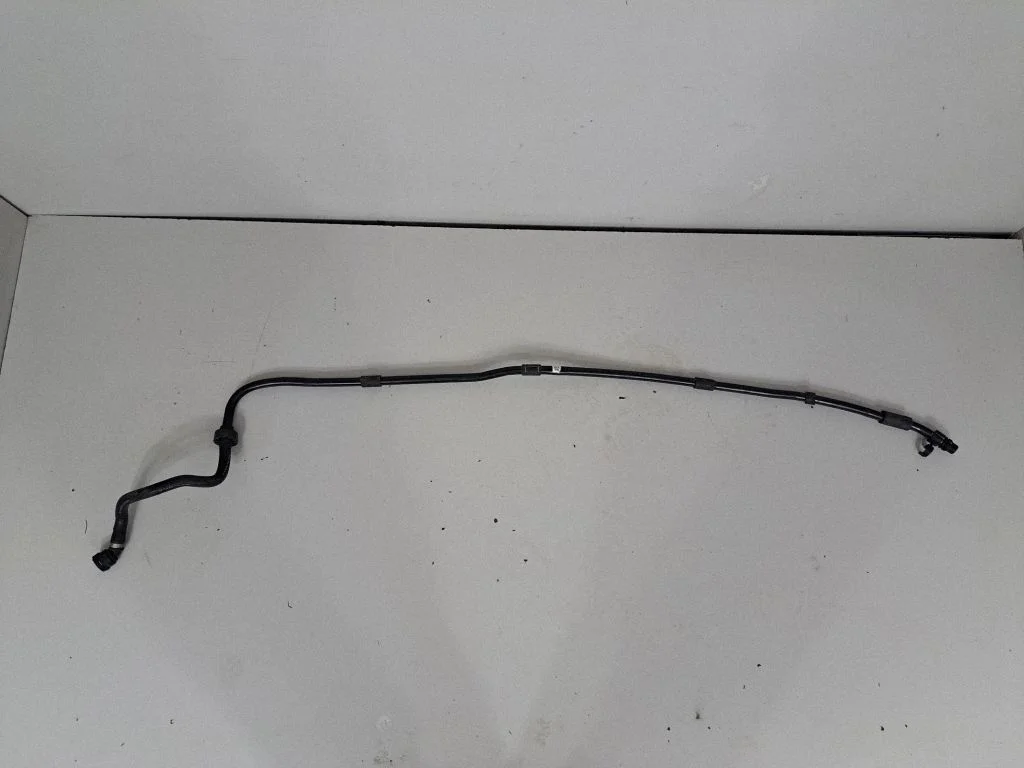 Mootori jahutusvedeliku toru / voolik – BMW 3-seeria F30 F35 F31 (2012-2018)