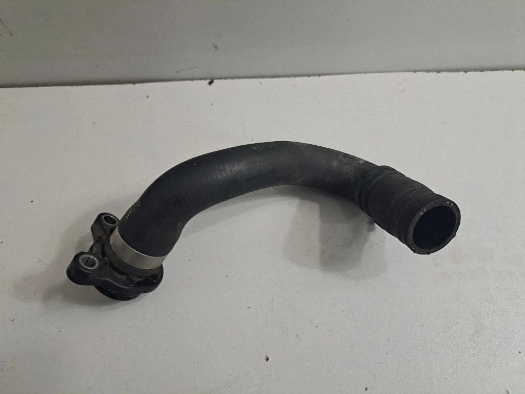 Mootori jahutusvedeliku toru / voolik – BMW 3-seeria F30 F35 F31 (2012-2018)