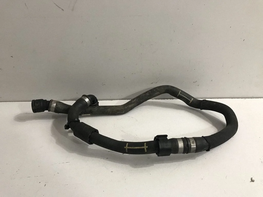 Engine coolant pipe/hose – BMW 7 Series G11 G12 (2015-2022)