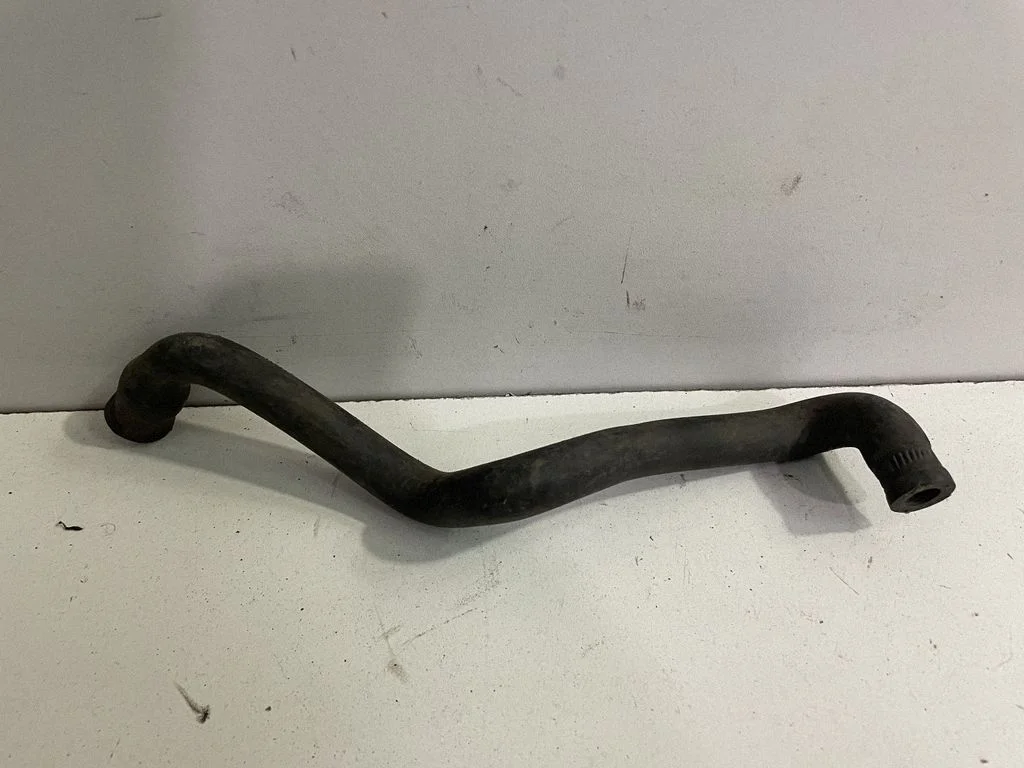Engine coolant pipe/hose – BMW 3 Series E46 (1998-2005)