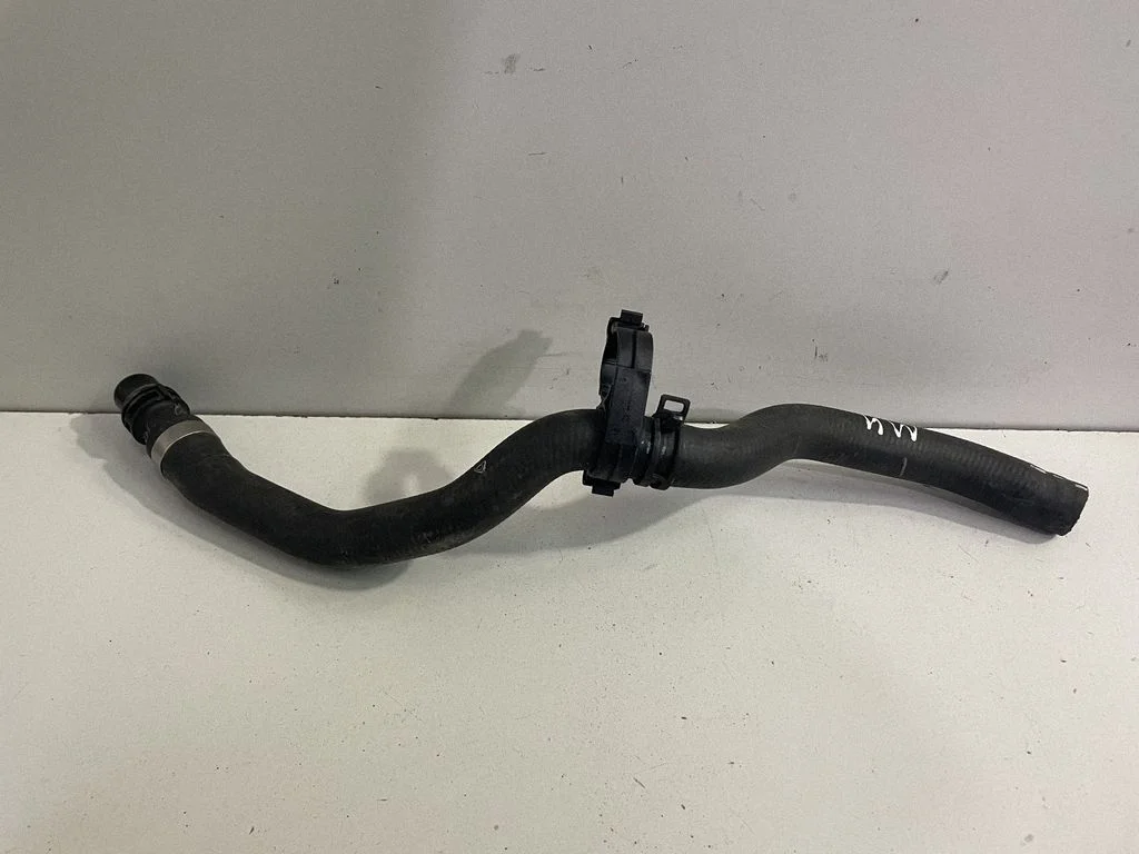 Motora dzesēšanas caurule (-es)/šļūtene (-es) – BMW Series 3 M3 F80 (2014-2020)
