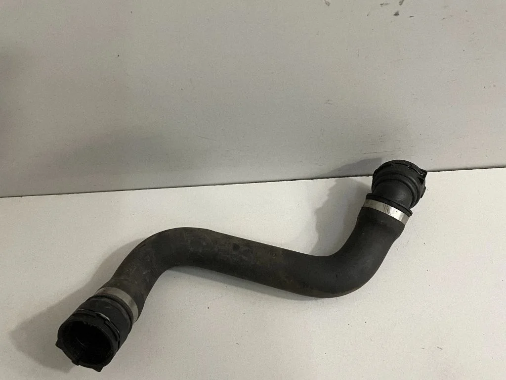 Engine coolant pipe/hose 1234567