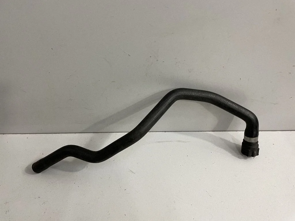 Mootori jahutusvedeliku toru / voolik – BMW 3-seeria E46 (1998-2005)