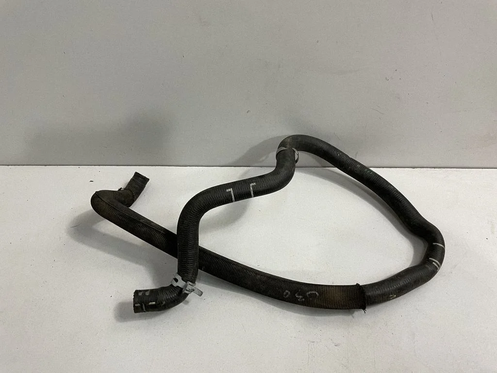 Przewody układu chłodzenia silnika – BMW Seria 5 G30 G31 G38 (2016-)