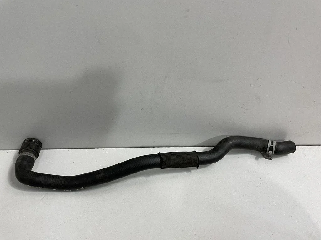 Engine coolant pipe/hose – BMW 5 Series E60 E61 (2004-2010)