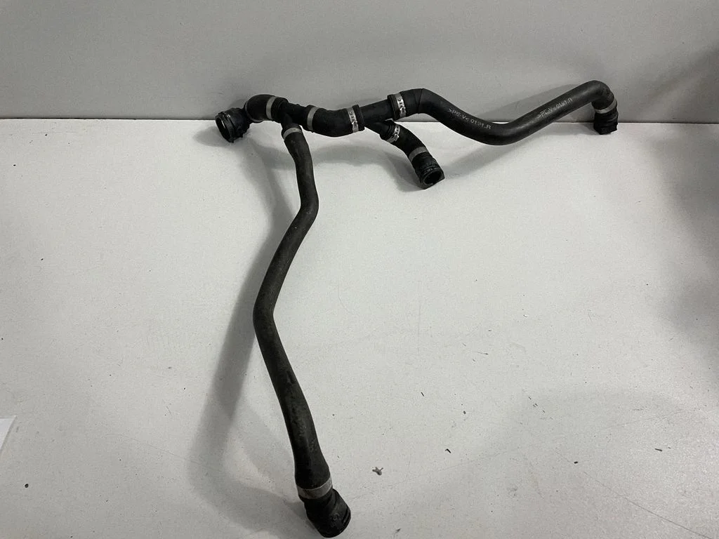 Mootori jahutusvedeliku toru / voolik – BMW 3-seeria F30 F35 F31 (2012-2018)