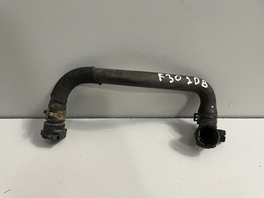 Mootori jahutusvedeliku toru / voolik – BMW 3-seeria F30 F35 F31 (2012-2018)