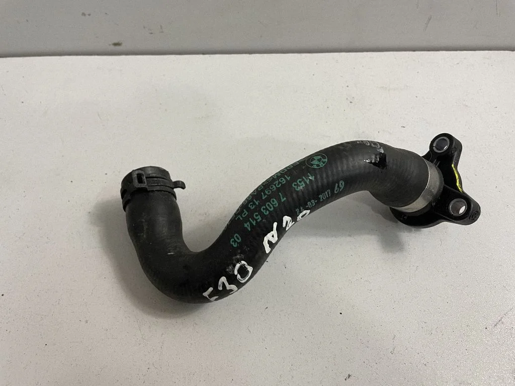 Mootori jahutusvedeliku toru / voolik – BMW 5-seeria F10 F11 (2009-2016)
