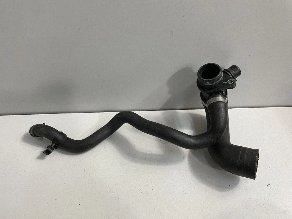 Przewody układu chłodzenia silnika – BMW Seria 4 F32 F33 (2013-2020)