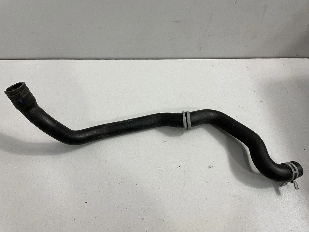Mootori jahutusvedeliku toru / voolik – BMW 5-seeria F10 F11 (2009-2016)