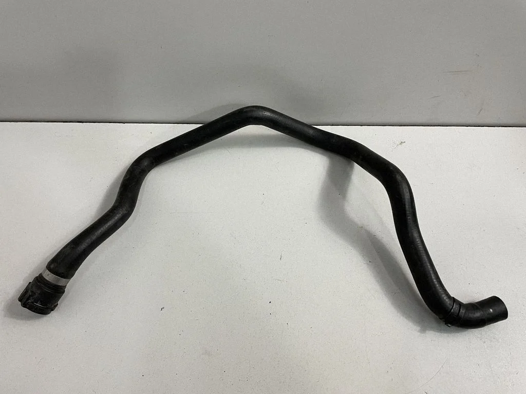 Mootori jahutusvedeliku toru / voolik 1234567 – BMW X6 E71 (2008-2014)