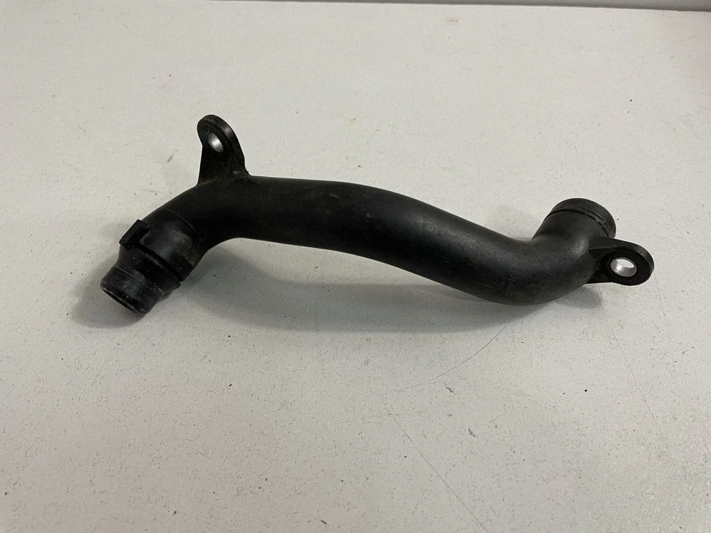 Engine coolant pipe/hose – BMW 5 Series E60 E61 (2004-2010)