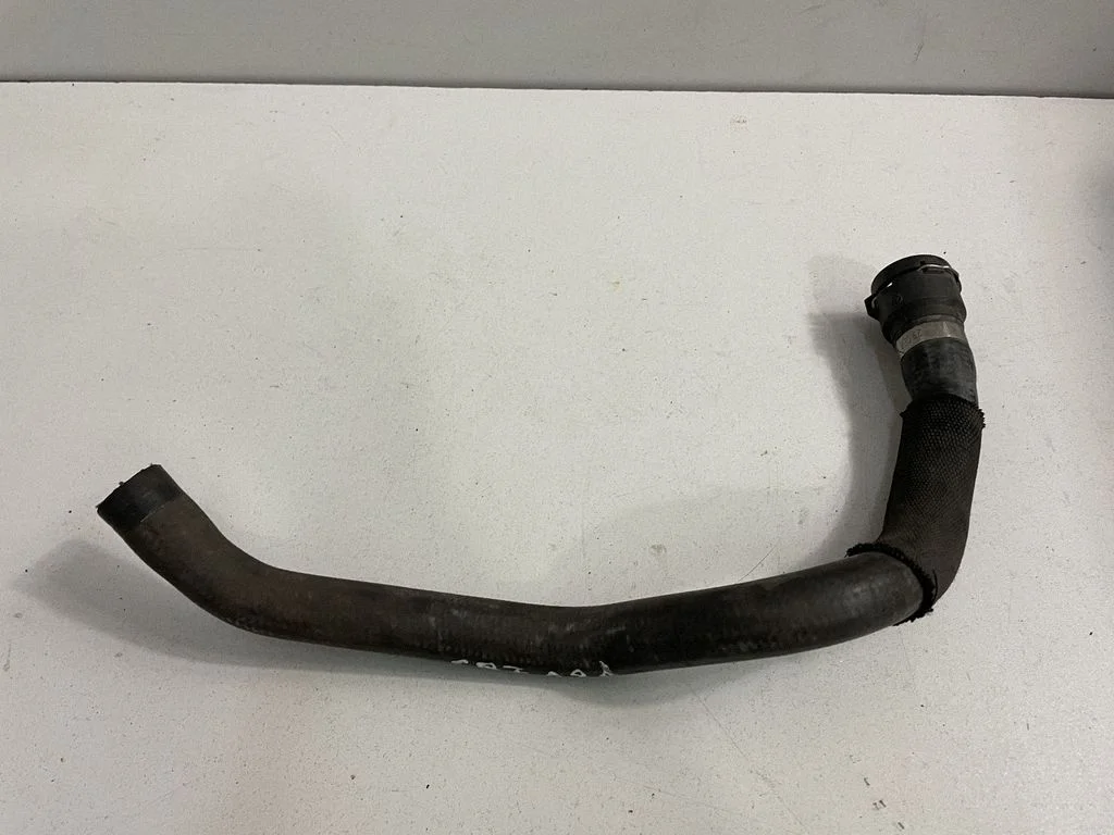 Engine coolant pipe/hose – BMW 1 Series E81 E87 (2004-2011)